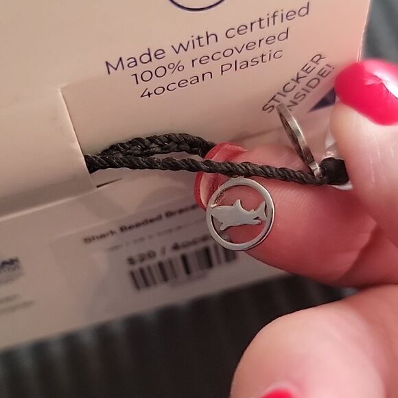 4Ocean adjustable Bracelet  - Picture 7 of 8